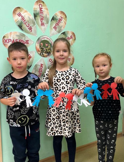 В детском саду № 29 «Ёлочка» Зеленодольска в преддверии праздника прошли познавательные мероприятия