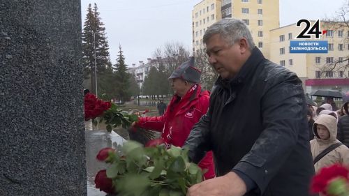 В Зеленодольске открыли обновленный памятник Ленину