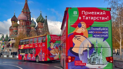 В Москве и Санкт-Петербурге появились автобусы, показывающие достопримечательности Татарстана