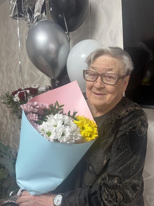 Сегодня исполнилось 90 лет Римме Арсеньевне Мельниковой