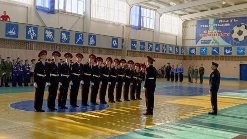 В конкурсе строя и песни победила гимназия № 3