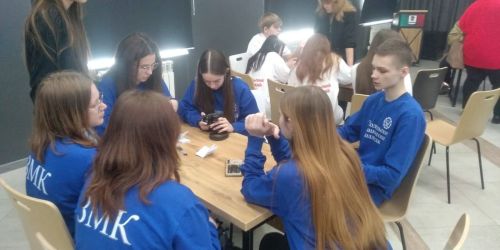 В молодежном центре «ПОРТ» прошла интеллектуальная игра на тему «Трудовая доблесть Зеленодольска во время Великой Отечественной войны»