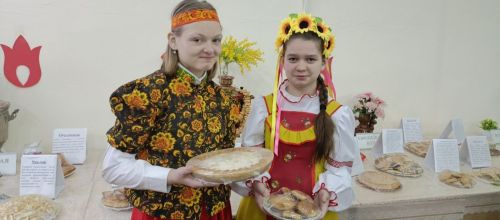 В школе № 15 прошел фестиваль «Родной язык береги и люби, будь патриотом своей страны!»