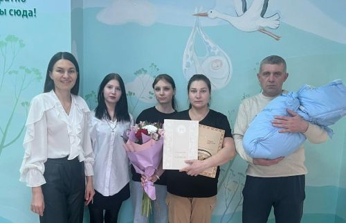 В многодетной семье из Зеленодольского района родился 8-й ребенок