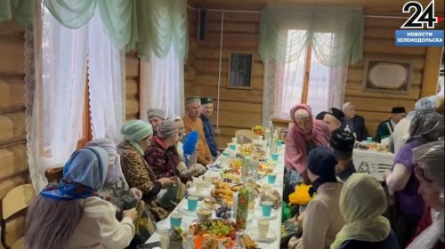 В Васильево в мечети «Ихлас» прошел благотворительный ифтар