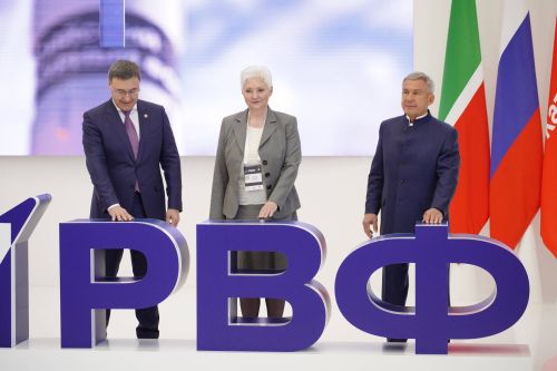 В Казани стартовал венчурный форум при участии Рустама Минниханова и Валерия Фалькова