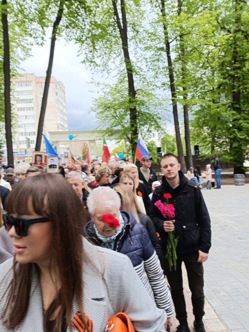 По улицам Зеленодольска проходит шествие к Парку Победы