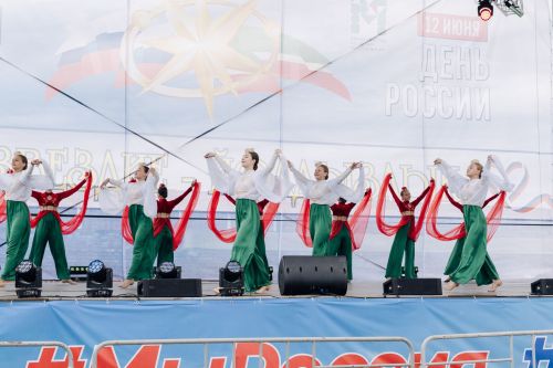 В Казанском Кремле прошел концерт «Созвездия-Йолдызлык» ко Дню России