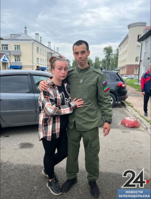 Из Зеленодольска в зону СВО отправили новую группу контрактников