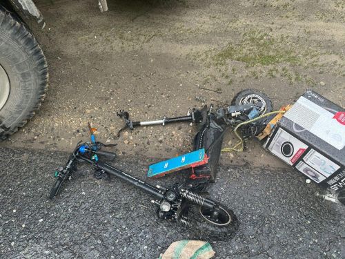 В СНТ «Васильево-1» мужчина на электросамокате попал под «КАМАЗ»