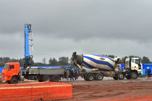 Рустам Минниханов дал старт строительству двух объектов в Зеленодольском районе