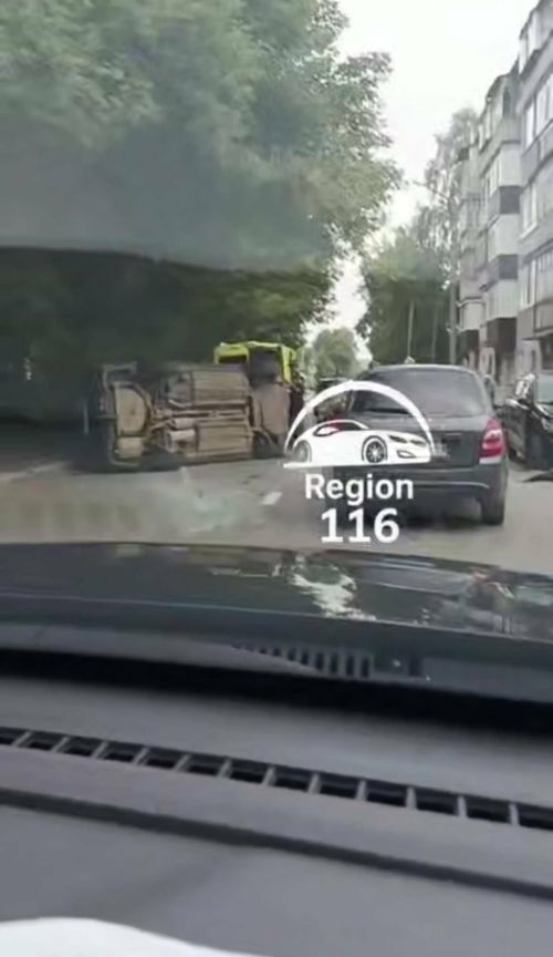 В Казани пожилой водитель спровоцировал ДТП