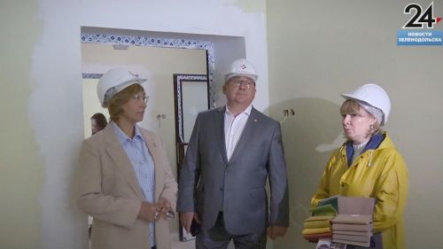 Эльмира Зарипова ознакомилась с ходом работ над домом-интернатом в Зеленодольске