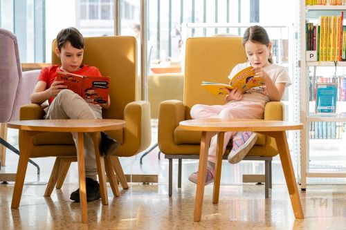 Как замотивировать ребенка читать книги летом