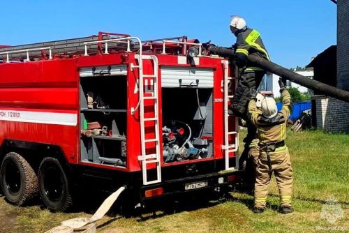 В Зеленодольске пожарные провели соревнования по боевому развертыванию