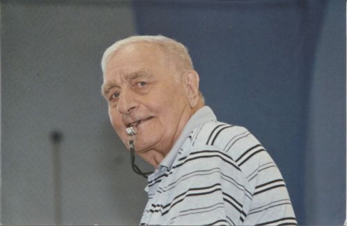 Патриарх зеленодольского волейбола Александр Емельянов в 90 лет проводит турниры и тренирует команды