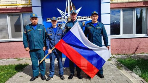 В Зеленодольском пожарно-спасательном гарнизоне провели мероприятие в честь Дня Государственного флага России