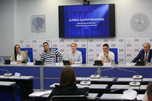 На балконах мэрии Казани состоится театрализованный перформанс, основанный на мотивах знаменитой оперетты Иоганна Штрауса
