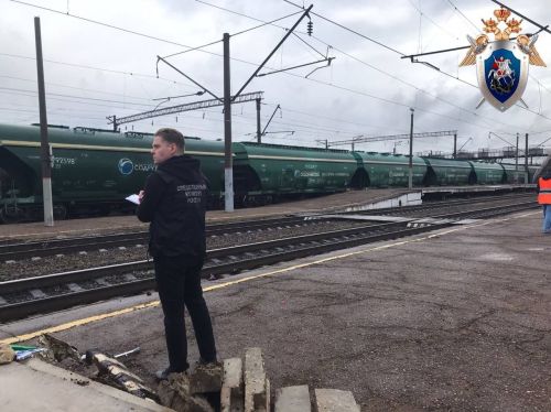 В Зеленодольске мужчина погиб, переходя железнодорожные пути на станции Зеленый Дол