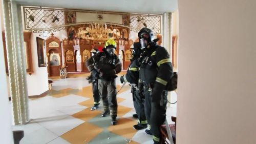 В поселке Васильево провели пожарно-тактические учения на здании Храма Воздвижения Креста Господня