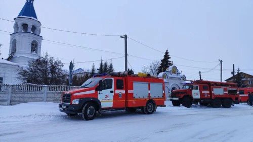 В поселке Васильево провели пожарно-тактические учения на здании Храма Воздвижения Креста Господня