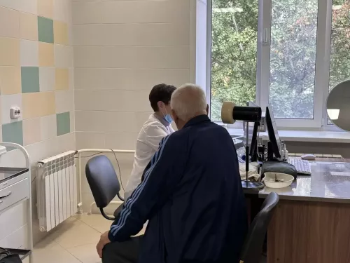 Специалисты РКБ провели выдачу слуховых аппаратов в Зеленодольске