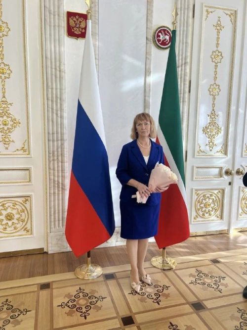 Преподаватель Зеленодольского судостроительного техникума стала лауреатом государственной премии РТ