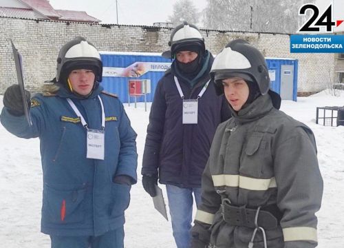 19-летний будущий пожарный из Зеленодольска, не раздумывая, бросился помогать семье, пострадавшей в ДТП