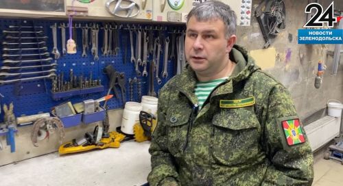 Автослесарь Дмитрий Суслов из Зеленодольска собирает машины для СВО, ожидая вестей о пропавшем брате