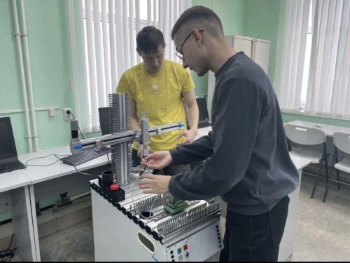 Школьники и студенты Зеленодольска сразились на конкурсе профессионального мастерства