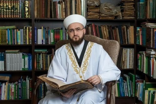 В чем разница между маллимом, муддарисом и устазом — объяснил Муфтий Татарстана Камиль хазрат Самигуллин