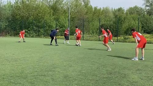 Нурлатский детский дом радостно распахнул свои двери для футбольного клуба «Рубин»