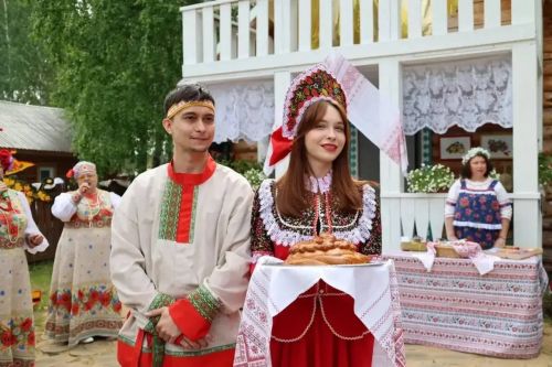 День России как символ сплоченности и общей исторической судьбы