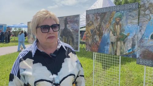 Философия в красках: уникальная выставка Художественной галереи приковала внимание горожан