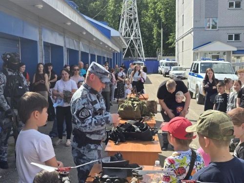 В Зеленодольском ОМВД отметили День защиты детей