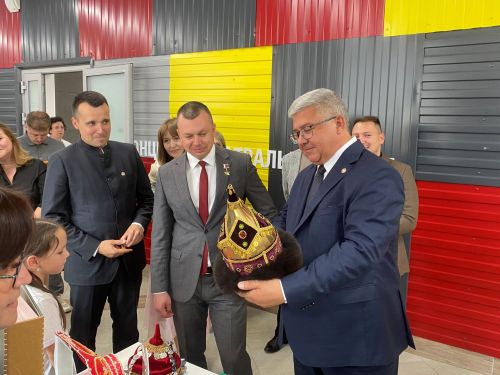 Визит Героя России: Председатель правления «Движения Первых» Артур Орлов оценил работу зеленодольских активистов