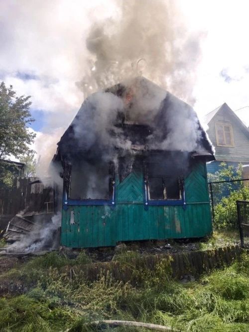Васильевские пожарные 3 июня дважды выезжали по сигналу тревоги
