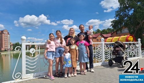 «Наша жизнь — это комедия, боевик и мюзикл одновременно!» — говорят родители шести принцесс из Зеленодольска
