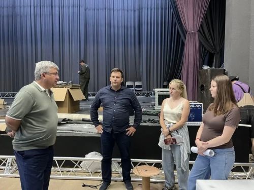 Глава Зеленодольского района Михаил Афанасьев проинспектировал ход обновления социальных объектов в селе Осиново
