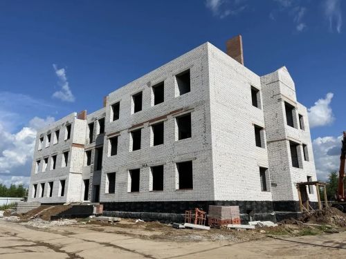 Глава Зеленодольского района Михаил Афанасьев проинспектировал ход обновления социальных объектов в селе Осиново