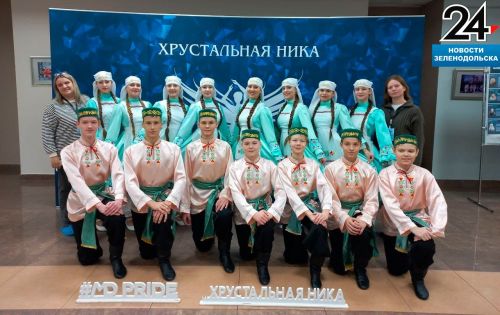 «Антре» в мир традиций: коллектив 30 лет сохраняет национальную культуру через танец