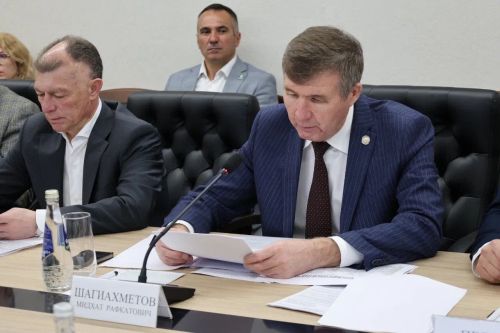 В Зеленодольске обсудили текущую экономическую ситуацию и меры поддержки предприятий