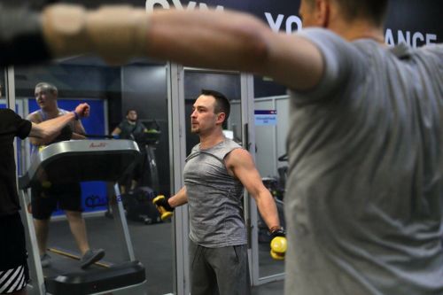 Ортопед РКБ объяснил, как уберечь суставы от травм на тренировках