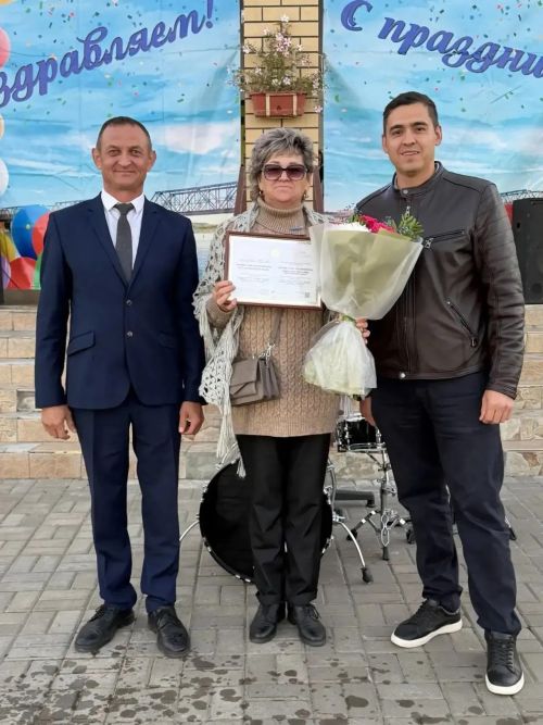В Нижних Вязовых отметили День поселка