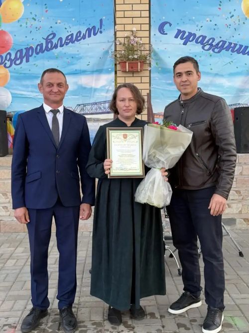 В Нижних Вязовых отметили День поселка