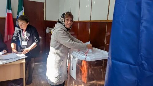 Жители села Нурлаты активно голосуют на выборах