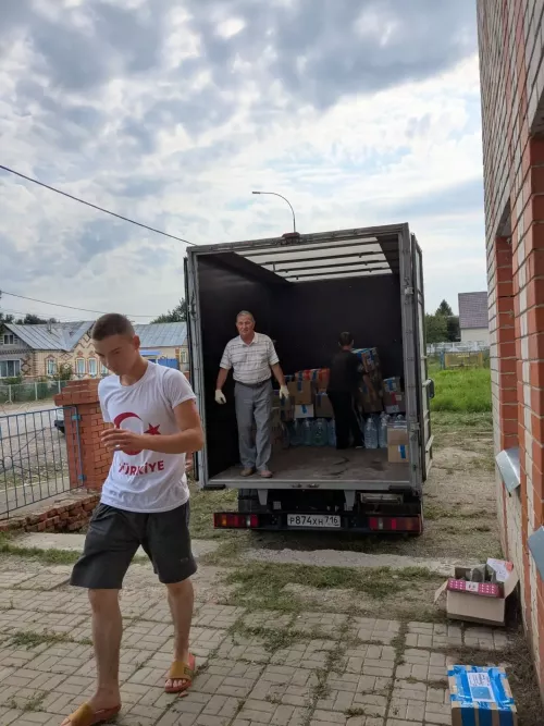 142-я партия гуманитарной помощи отправлена на фронт из села Нурлаты