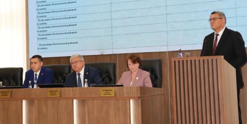 Мэр Зеленодольска обсудил статистику медосмотров на «Деловом понедельнике»
