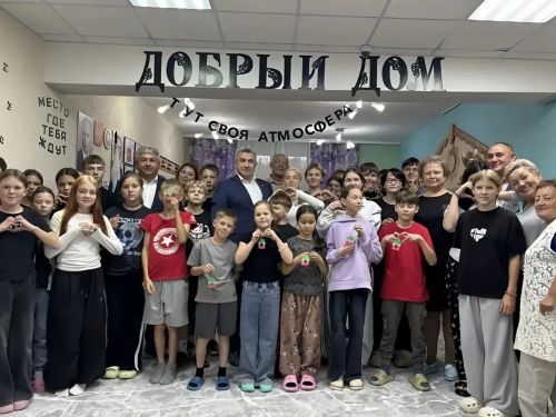 Михаил Афанасьев посетил Нурлатский детский дом