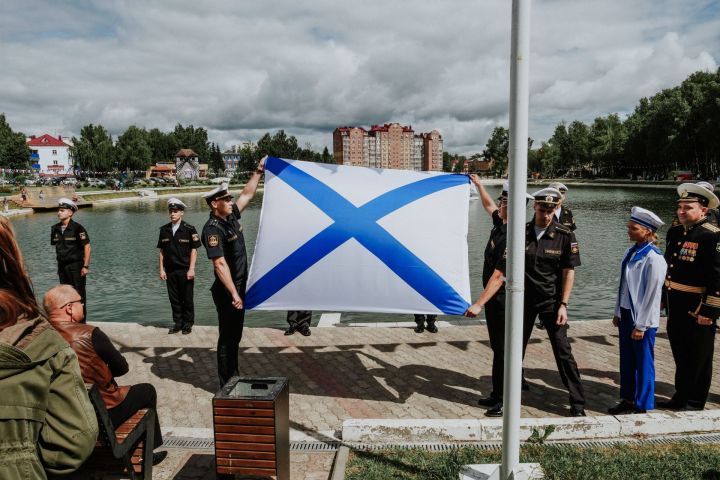 Фото с празднования Дня ВМФ-2019 в Зеленодольске